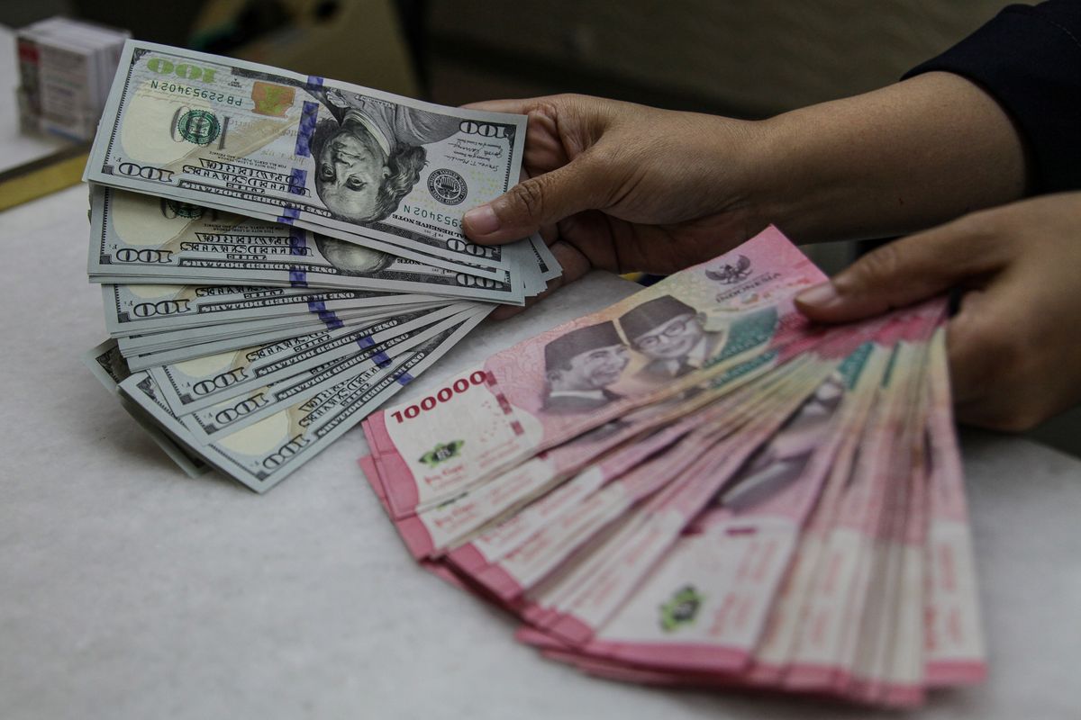 Lemahnya nilai rupiah 