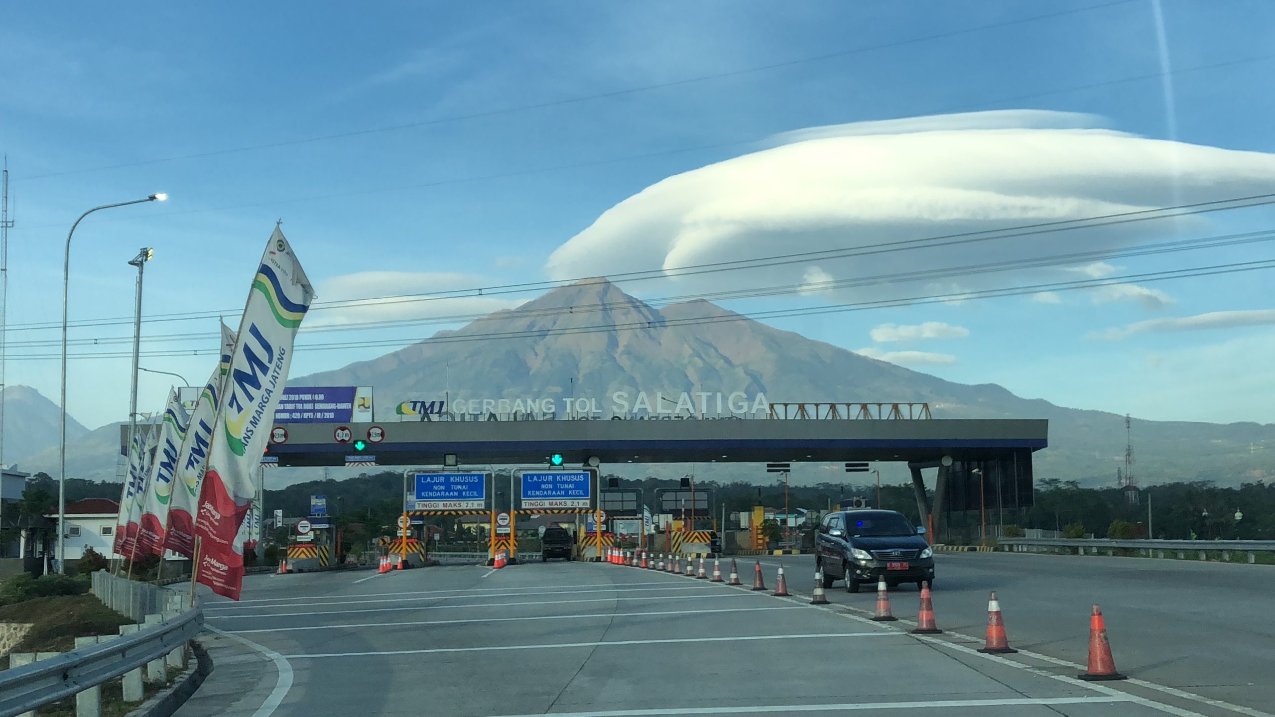 Biaya tol Jakarta Semarang 2026