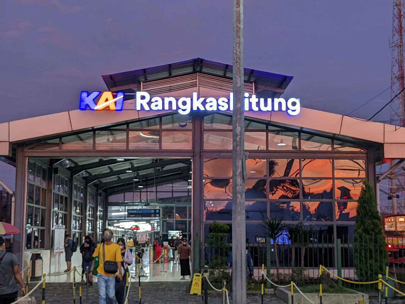 stasiun rangkasbitung