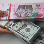 Rupiah Rp17.900 per dolar AS