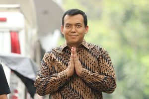 pencopotan Silmy Karim