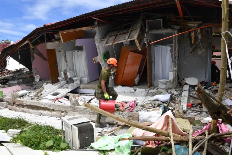 Gempa magnitudo di filipina