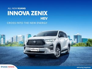 Review Toyota Zenix