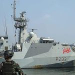 Kapal perang Inggris bersandar di jakarta