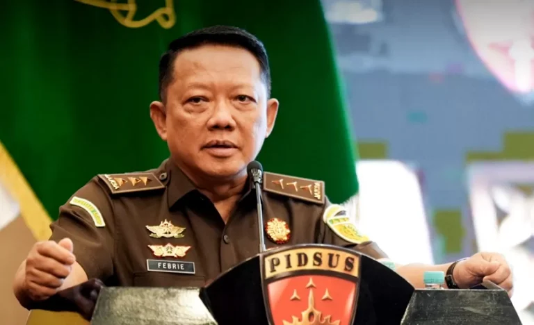 Ditetapkan tersangka febrie Ardiansyah