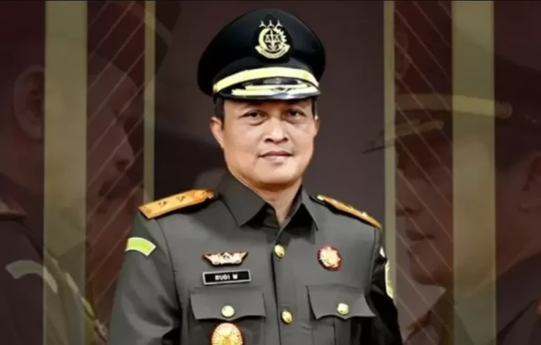 Profil Terbaru Rudi Margono, Jaksa Senior yang Kini Menjabat Plt Jampidsu