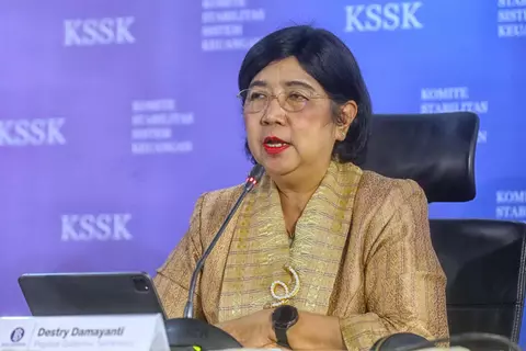 Menelisik Rekam Jejak dan Profil Terbaru Destry Damayanti