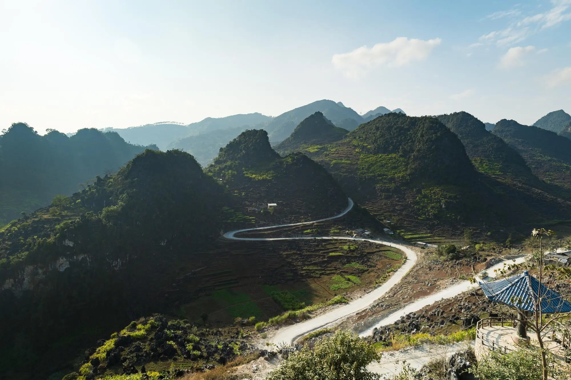 tempat wisata di Vietnam yang wajib dikunjungi