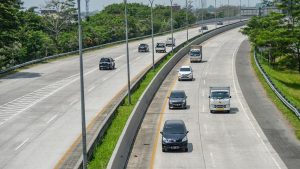 pemeliharaan rutin jalan tol